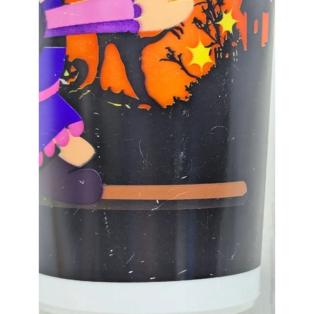 Tupperware 16 oz Halloween Witch Flip‎ Top Plastic Tumbler Cup orange purple